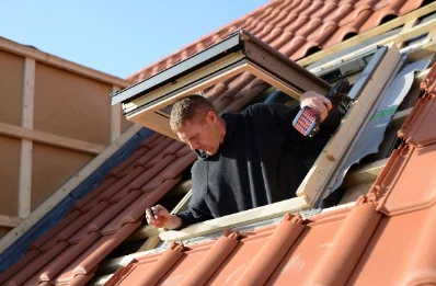 Pose de fenêtres de toit Velux à Bullion